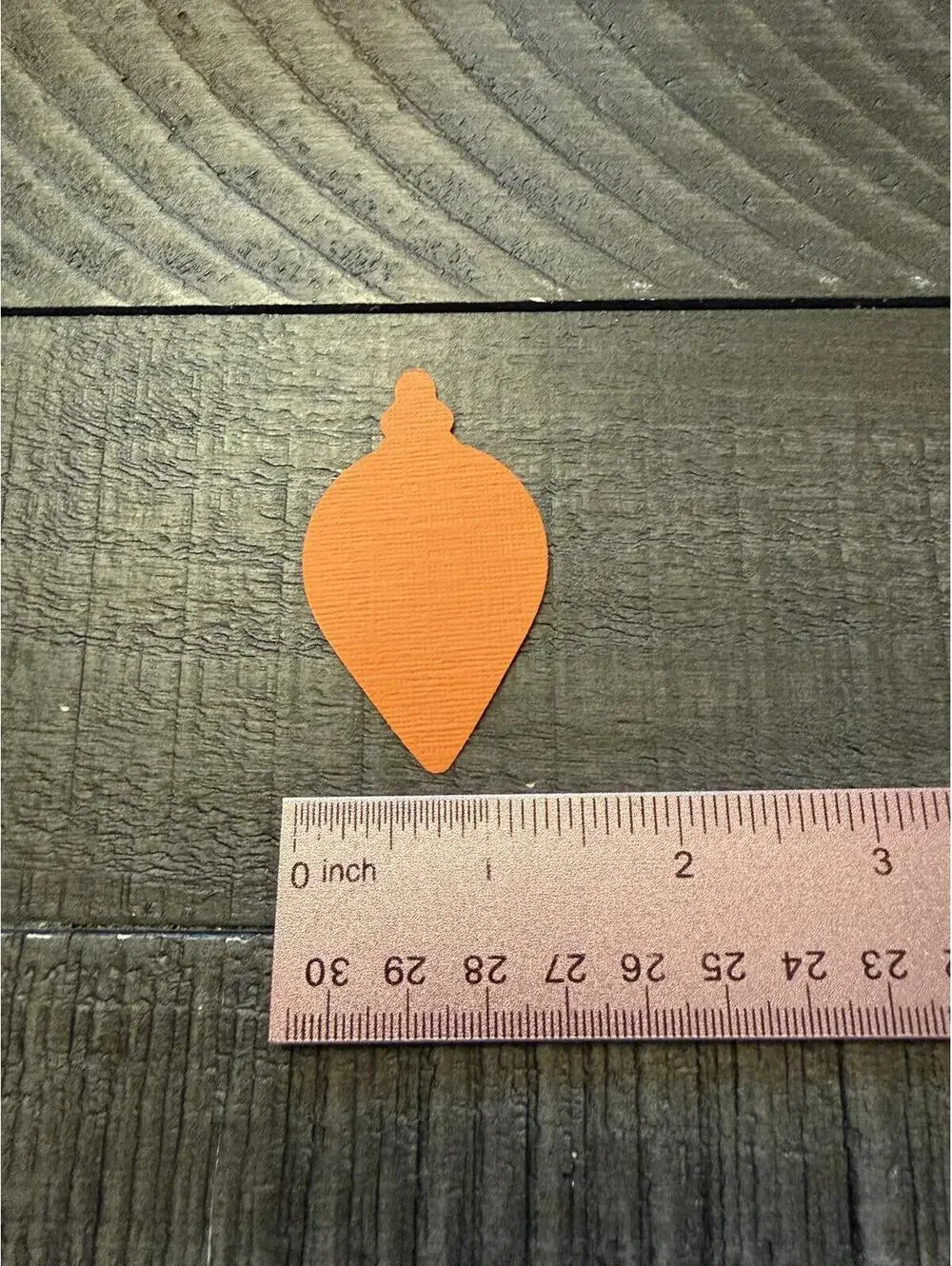 Stampin’ Up Gleaming Ornament Shape Punch